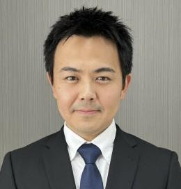 鶏冠井悠二